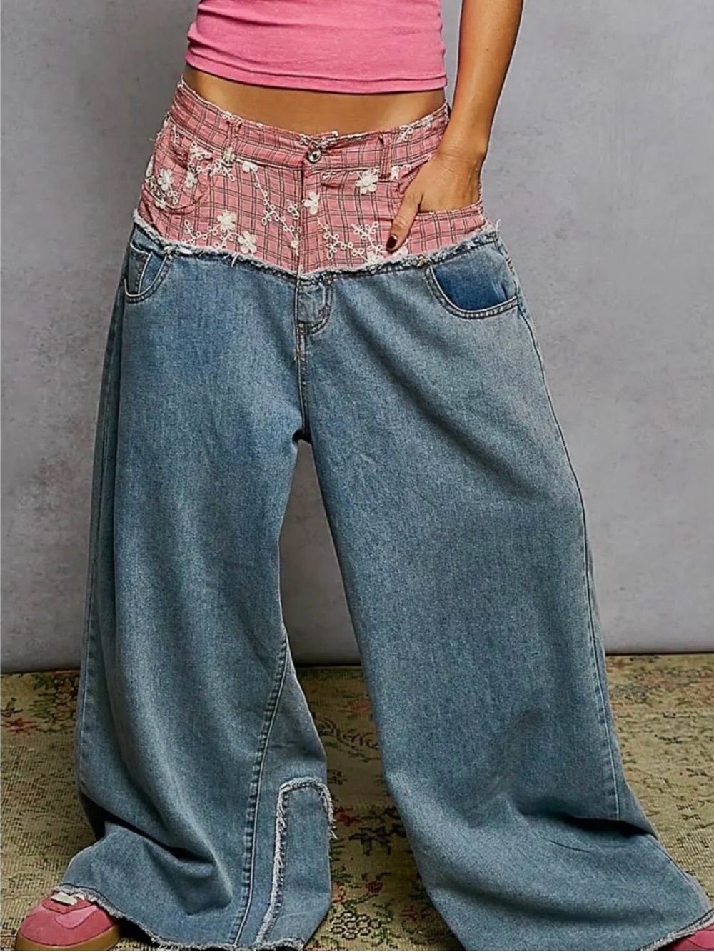 🤗 Pol - Wide Leg Denim Jeans with Pink Waistband